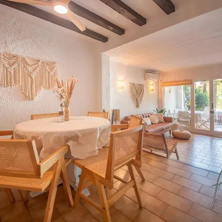 Bfa - R149 Alorda Con Piscina Comunitaria Holiday home Calafell
