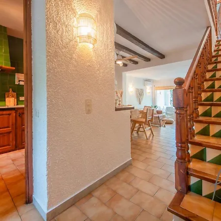 Hébergement de vacances Bfa - R149 Alorda Con Piscina Comunitaria *